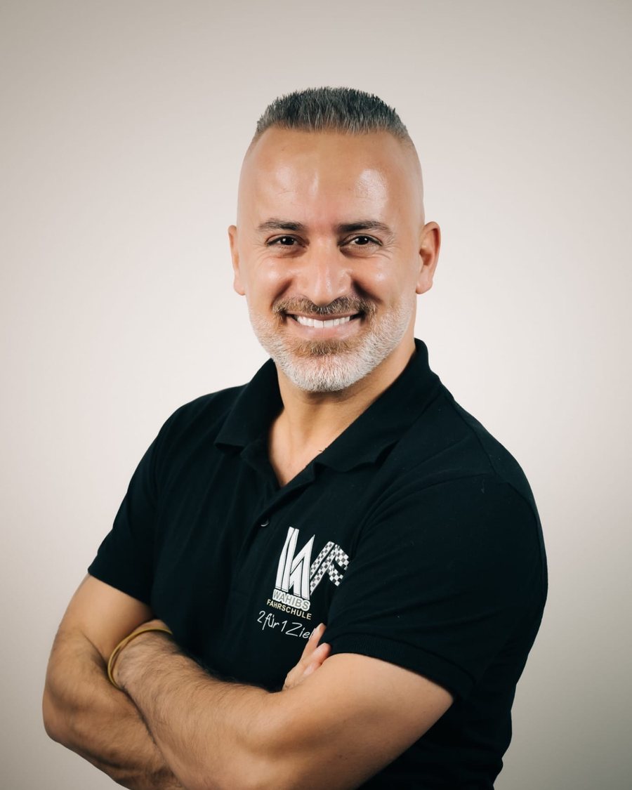Wahib Yousef, Inhaber und Fahrlehrer